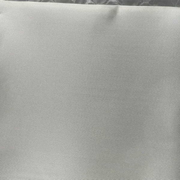 پارچه ساتین (satin) 296گرم در متر مربع عرض127(7781)